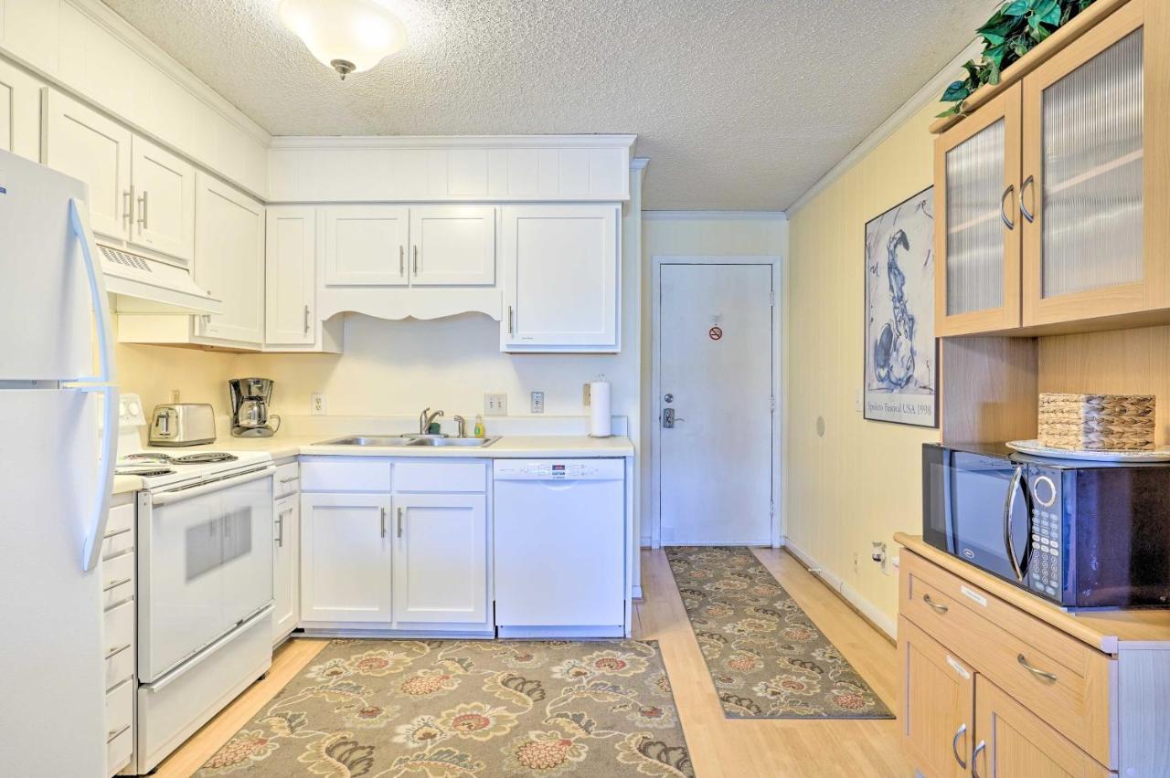 Isle Of Palms Condo With Pool Access Walk To Beach! Exterior foto